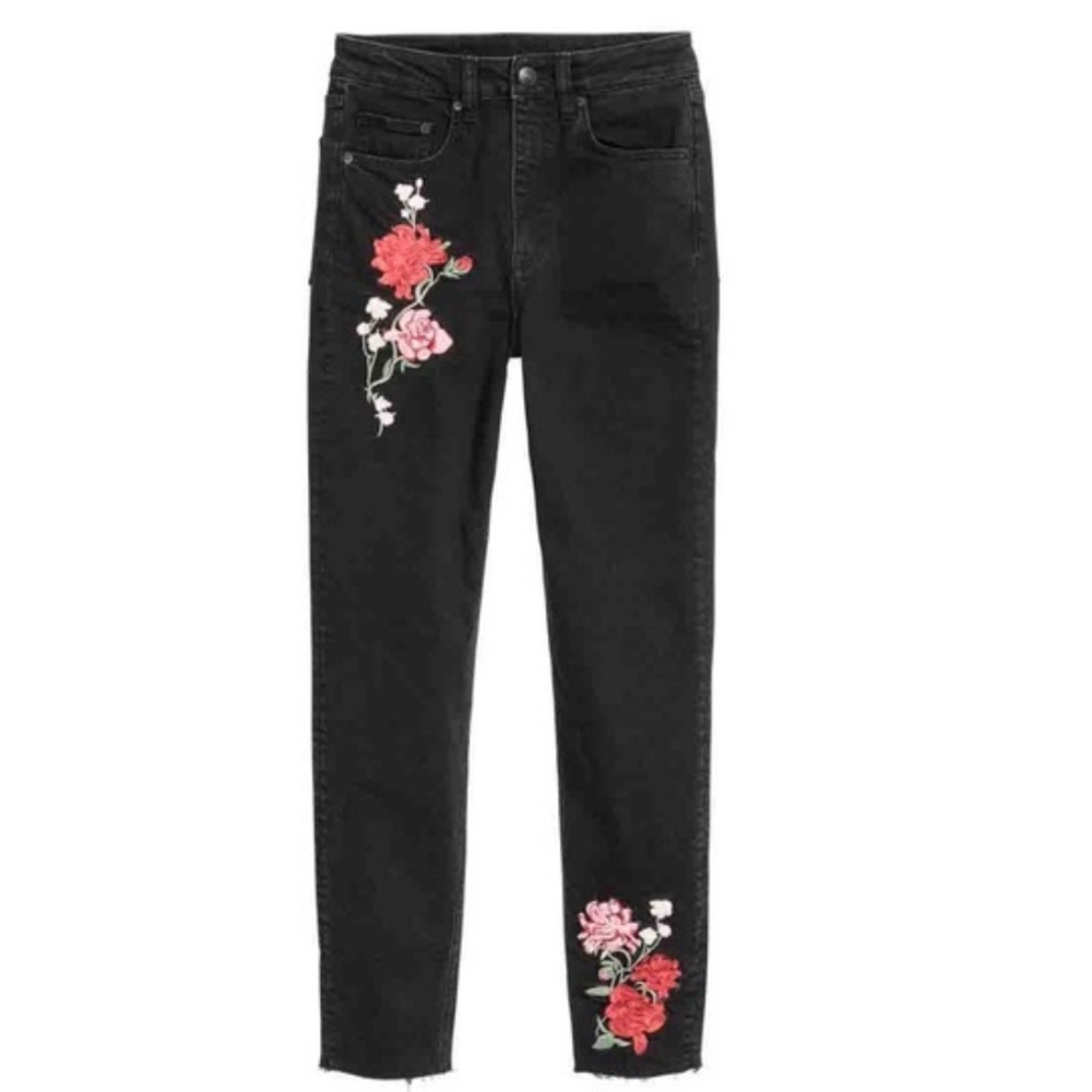 H&M WITH FLORAL EMBROIDERY JEANS | 6